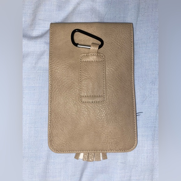 Tan wallet / small purse. - Picture 5 of 5